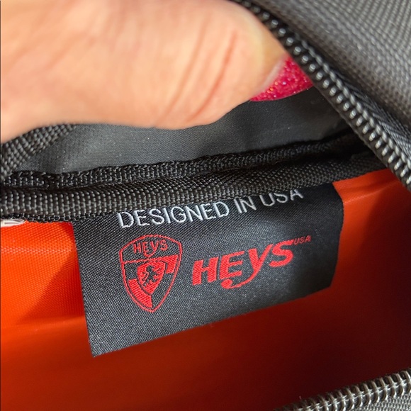 Heys' versatile Backpack - Picture 14 of 17